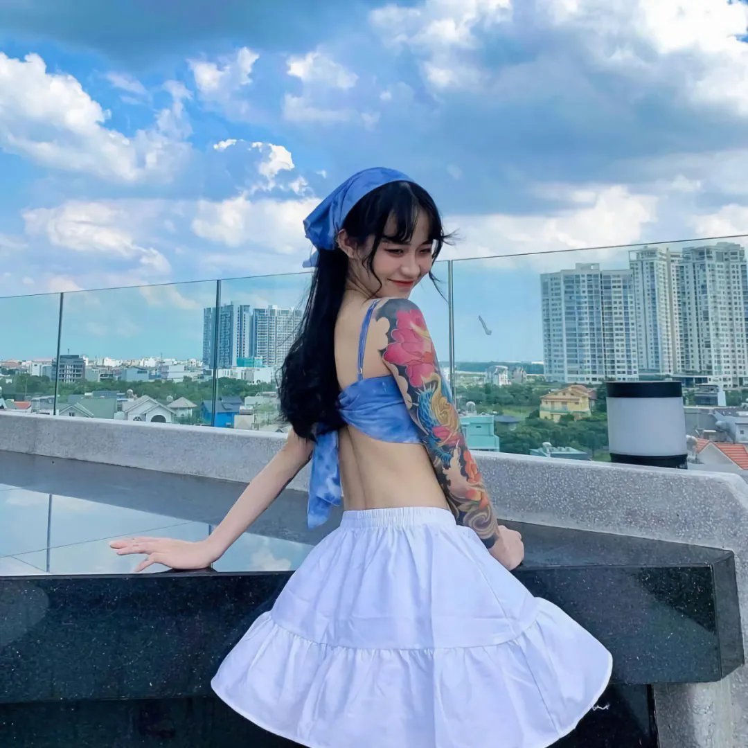 艳探莉莉